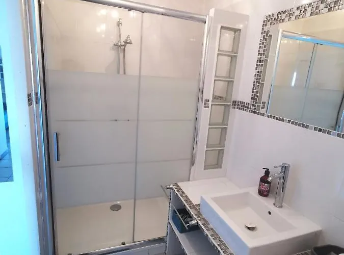 Vue 212 *